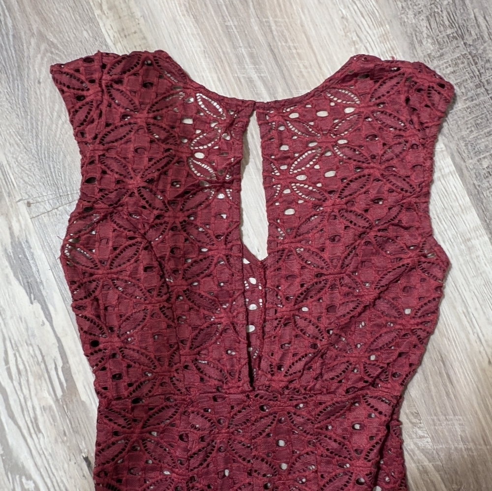 !¡move out sale!¡ Free People Mesh Lace Burgundy Dress
